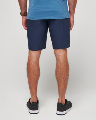 Wanderlust Short 9in