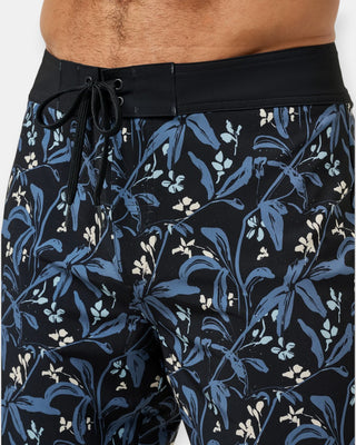 Relationship Status Boardshort 18.5In